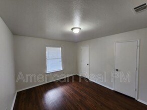 2750 Sunset Strip Dr in Glenn Heights, TX - Building Photo - Building Photo