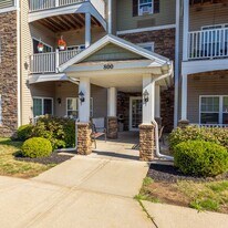 Legends at North Ponds in Webster, NY - Building Photo