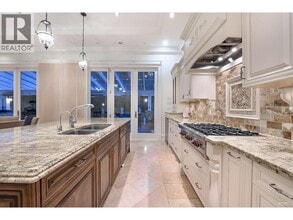 6389 Elm St in Vancouver, BC - Building Photo - Building Photo