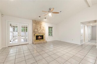 4401 Molokai Dr in Austin, TX - Building Photo - Building Photo