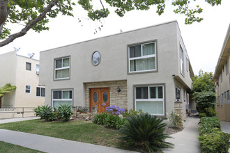 332 S Rexford Dr in Beverly Hills, CA - Building Photo - Building Photo