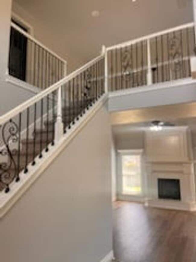 property at 711 Saddlehorn Dr