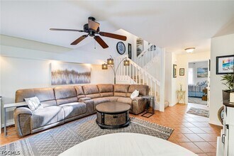 13740 Downing Ln in Ft. Myers, FL - Building Photo - Building Photo