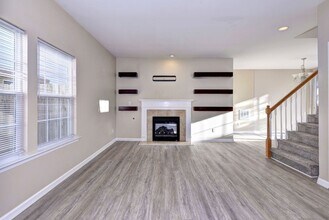 811 Greystone Trce in Newport News, VA - Building Photo - Building Photo