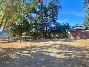 2567 Hesperia Rd in Bradley, CA - Building Photo - Building Photo
