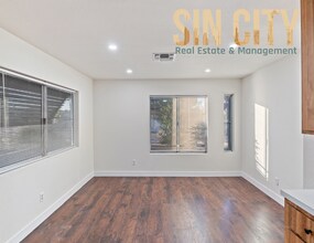 2366 Aqua Vista Ave in Henderson, NV - Building Photo - Building Photo