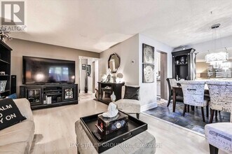 39 Barrington Crescent in Brampton, ON - Building Photo - Building Photo