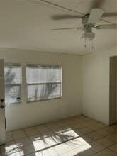 4121 NW 11th Pl in Miami, FL - Building Photo - Building Photo
