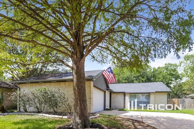 property at 7235 Daylight Ln