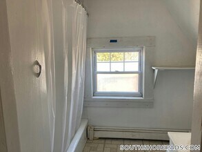 13 Blanchard Rd in Weymouth, MA - Building Photo - Building Photo