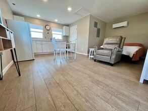 2390 Jr St in Orange City, FL - Building Photo - Building Photo