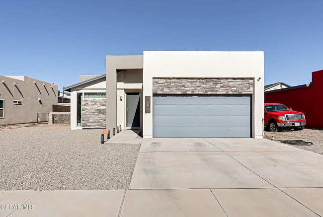 12017 Silent Pl Ct in Socorro, TX - Building Photo - Building Photo