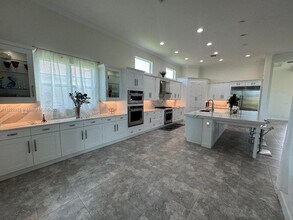 4691 Estates Cir in Westlake, FL - Building Photo - Building Photo