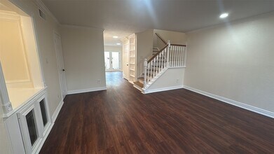 2508 Bering Dr in Houston, TX - Building Photo - Building Photo