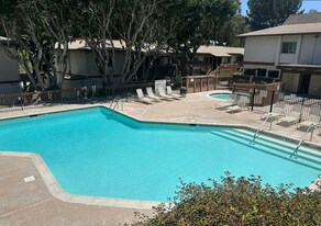 6354 Rancho Mission Rd, Unit 524 in San Diego, CA - Building Photo