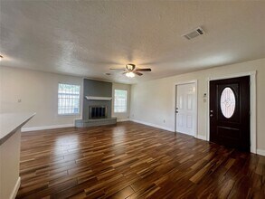 10670 Norton Dr in Houston, TX - Building Photo - Building Photo