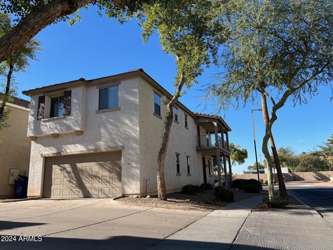 63 E Catclaw St in Gilbert, AZ - Building Photo - Building Photo