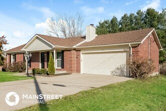 270 Adams Dr in Mount Washington, KY - Building Photo - Building Photo