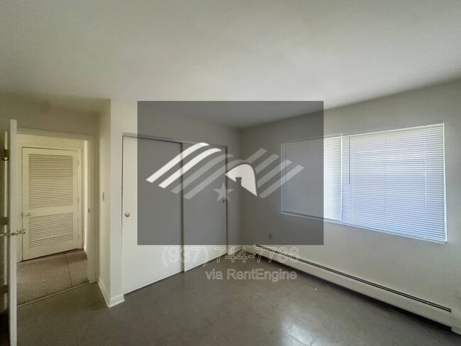 807 E Trotwood Blvd in Trotwood, OH - Building Photo - Building Photo