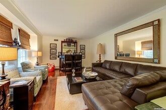 174 Lodge Ave in Huntington Station, NY - Building Photo - Building Photo