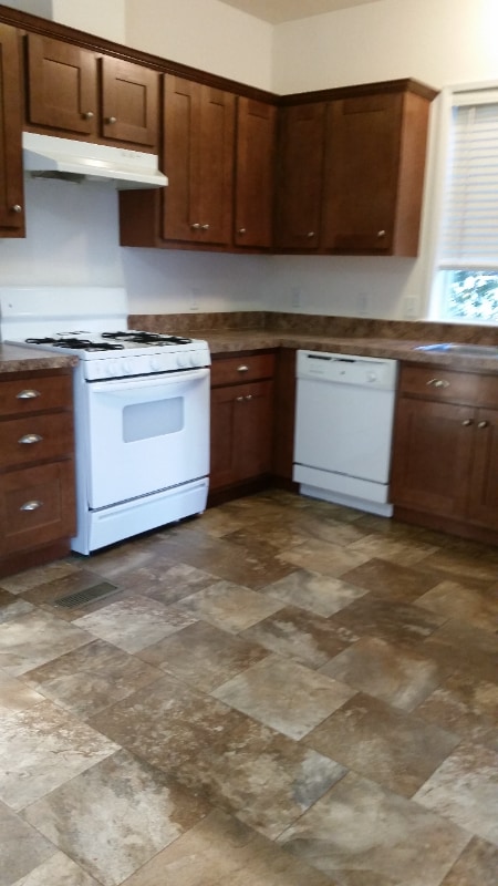 18535 Madrone St in Tuolumne, CA - Building Photo - Building Photo