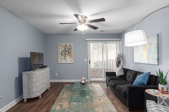 Hunters Chase in Greensboro, NC - Foto de edificio - Interior Photo