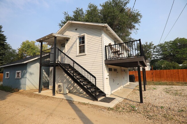 property at 132 N Thurmond St