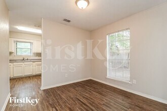 501 Curtis Pl in Grand Prairie, TX - Building Photo - Building Photo