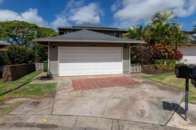 91-1048-1048 Panapanapuhi St