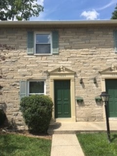 1605 S Dorchester Dr in Bloomington, IN - Building Photo - Building Photo