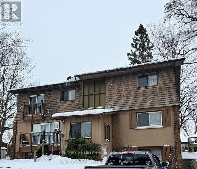 1-1 Hillside Dr