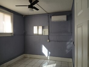 611 E California Ave-Unit -lower level in El Paso, TX - Building Photo - Building Photo