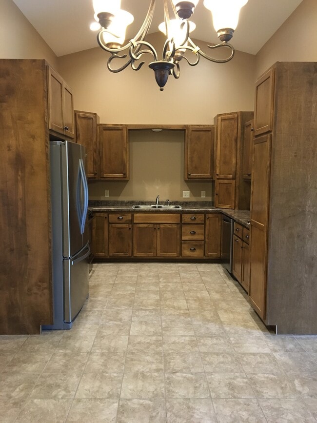 property at 938 E Wisconsin St