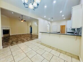 100 Palm Bay Blvd in Panama City Beach, FL - Building Photo - Building Photo