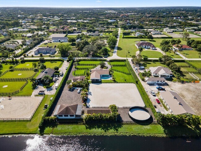property at 2904 Appaloosa Trail