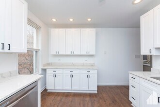 1426 N Greenview Ave, Unit Unit 3 in Chicago, IL - Foto de edificio - Building Photo