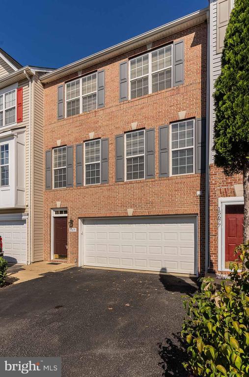 property at 15675 William Bayliss Ct