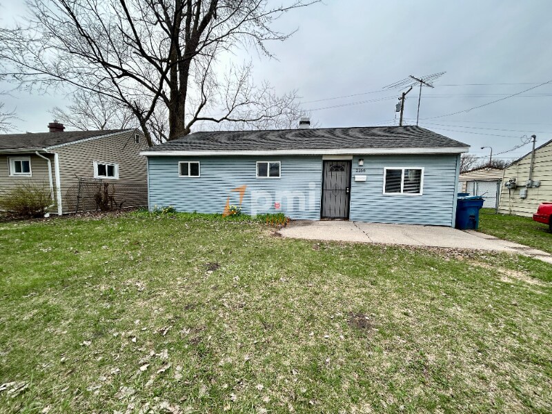 2166 Wisconsin St in Gary, IN - Building Photo