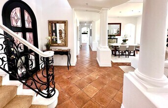 1 Lucania Dr in Newport Beach, CA - Building Photo - Building Photo