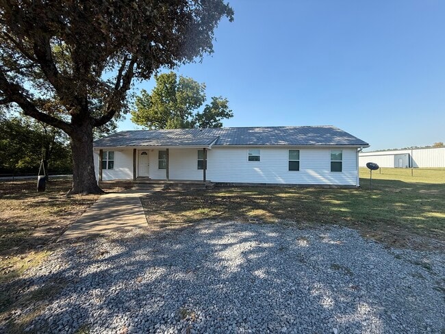 757 Martin Rd in Judsonia, AR - Foto de edificio - Building Photo