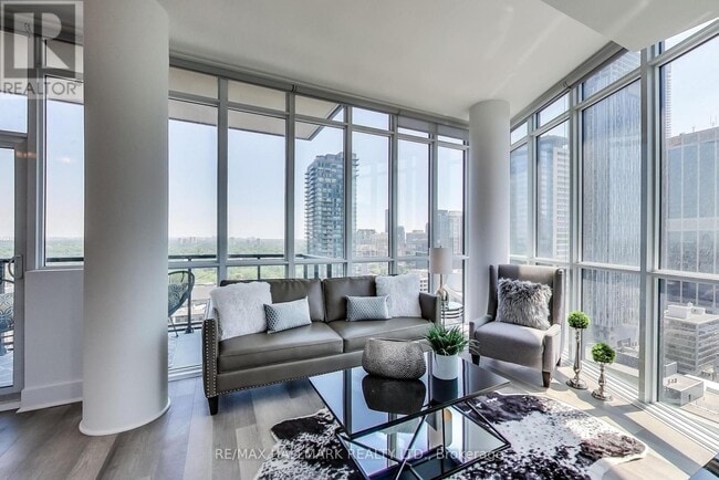 property at 32-2132 Davenport Rd
