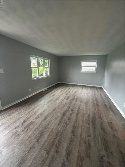 405 Declaration Rd in Virginia Beach, VA - Building Photo - Building Photo