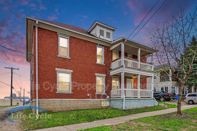 property at 18 Indiana Ave SW