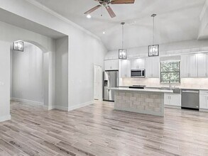 16 Justin Ct in Freeport, FL - Building Photo - Building Photo