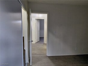 1336 N Jones Blvd in Las Vegas, NV - Foto de edificio - Building Photo