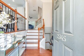 2345 Limehurst Dr in Atlanta, GA - Building Photo - Building Photo