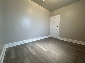 912 S 7th St-Unit -Unit 1 in Allentown, PA - Building Photo - Building Photo