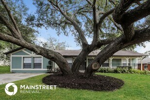 2406 Wekiva Ridge Rd in Apopka, FL - Building Photo