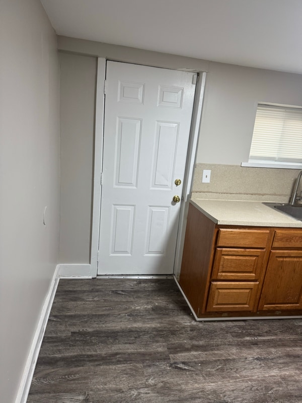 property at 905 N Spruce St