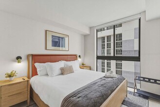 11 NE 6th St, Unit SI FL6-ID1471176P in Miami, FL - Building Photo - Building Photo